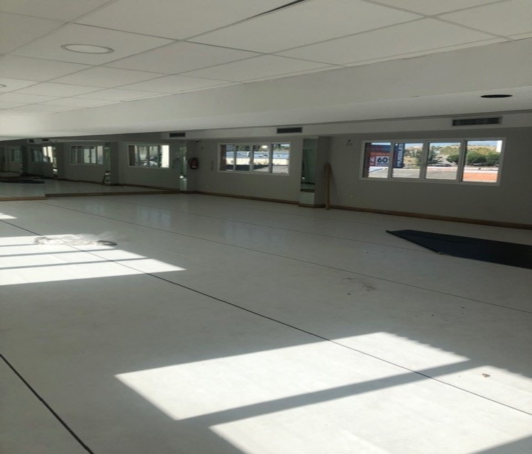 SALA 2 PRIMERA PLANTA_1.jpg